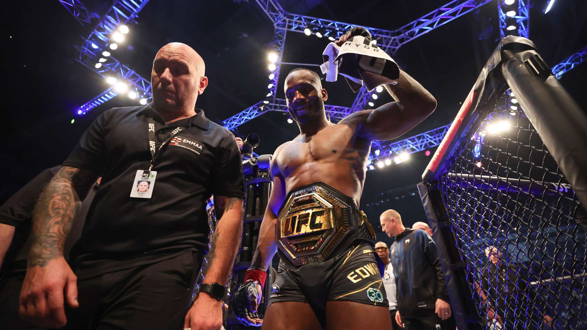 默契配合是 默契配合是